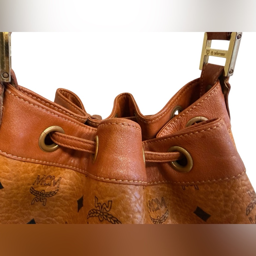 MCM München Cognac Visetos Drawstring Bucket Bag Vintage Leather Trim Crossbody - Picture 10 of 14